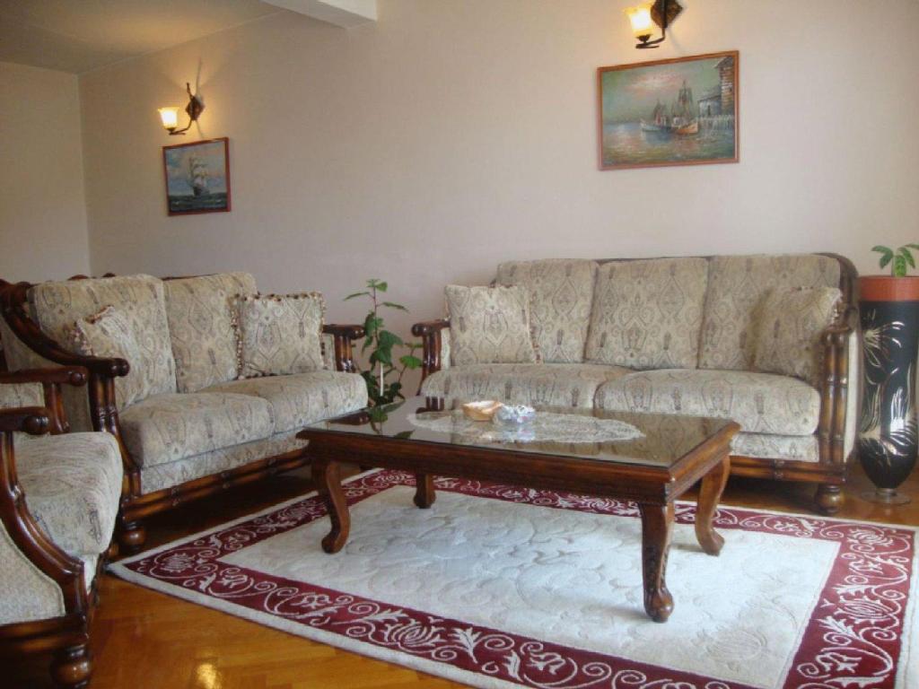 Firenze Apartments อุลซิน ภายนอก รูปภาพ