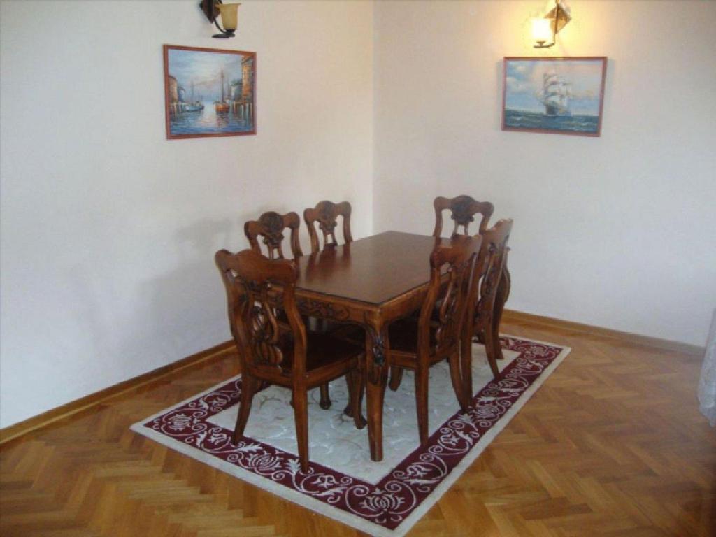 Firenze Apartments อุลซิน ภายนอก รูปภาพ